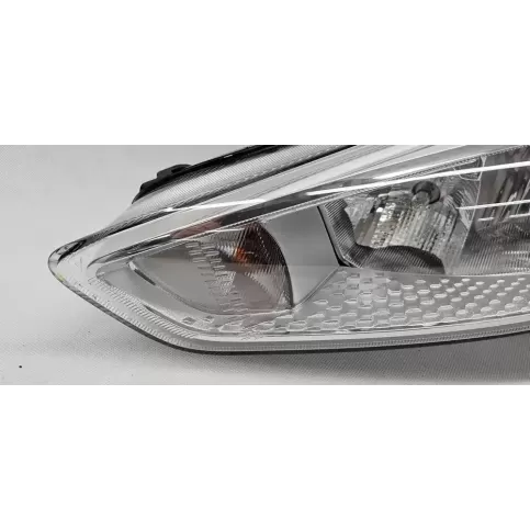 F1EB-13W030-AD фара передняя Opel Corsa C 2004