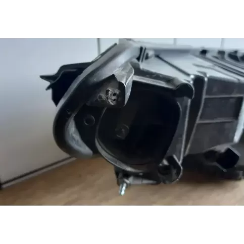 K8D213W030BE фара передняя Land Rover Range Rover Evoque L538 2018