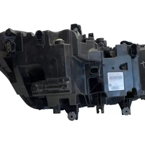 LE16A0378 фара передняя BMW X5 G05 2019