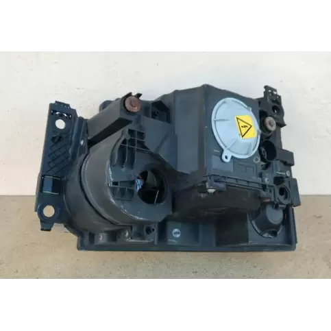 LK7213W фара передня Land Rover Discovery 3 - LR3 2009
