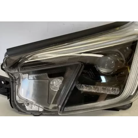MDE1336082L фара передня Subaru Forester SK 2022