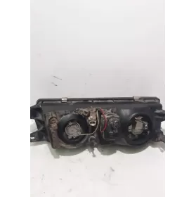 0014458 фара передняя Mitsubishi Colt 1990