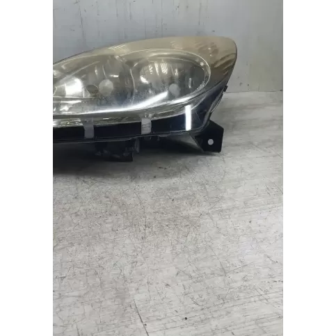 01826470 фара передняя Citroen C5 2003