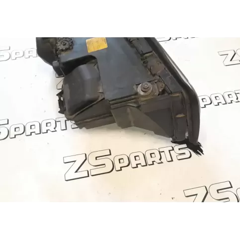 0301043277 фара передняя BMW 7 E38 1997