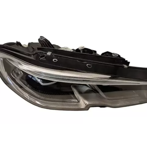 030110623608 фара передняя BMW 3 G20 G21 2019