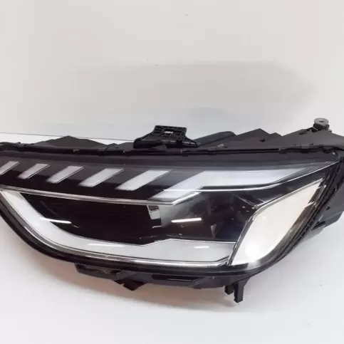 030111763300 фара передняя Audi A4 S4 B9 2022