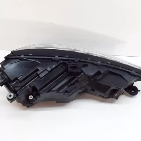 030111763300 фара передняя Audi A4 S4 B9 2022