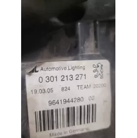 0301213271 фара передняя Peugeot 407 2005