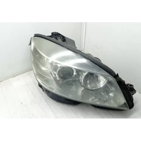 030123460400 фара передняя Mercedes-Benz C W204 2009