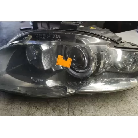 1305236054 фара передняя Audi A4 S4 B7 8E 8H 2006