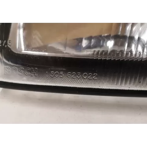 1305623022 фара передняя Mazda 323 1996