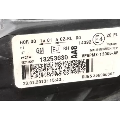 13253630 фара передняя Opel Meriva B 2013