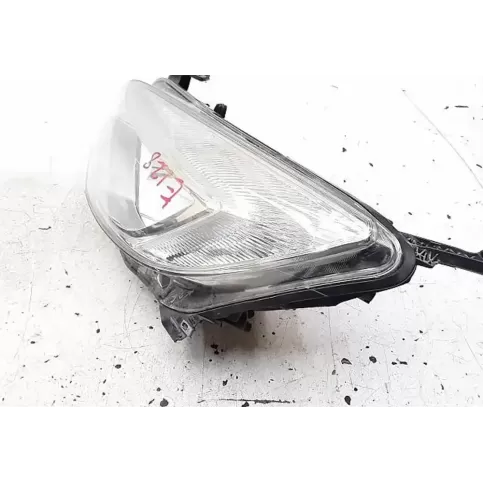 13253656 фара передняя Opel Astra H 2010