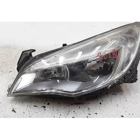 13253656 фара передняя Opel Astra H 2010