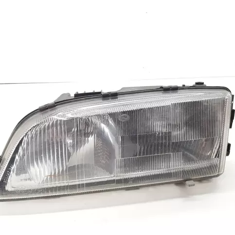 147871 фара передняя Volvo S40, V40 1998