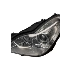 15967900LI фара передняя Mercedes-Benz CLS C219 2008