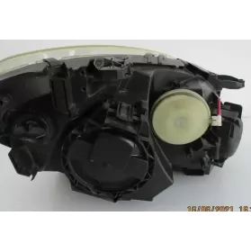 1698202561 фара передняя Mercedes-Benz B W245 2005