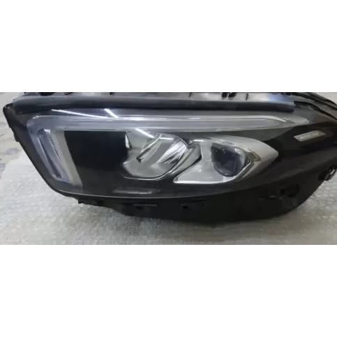 1779064703 фара передняя Mercedes-Benz A W177 2022