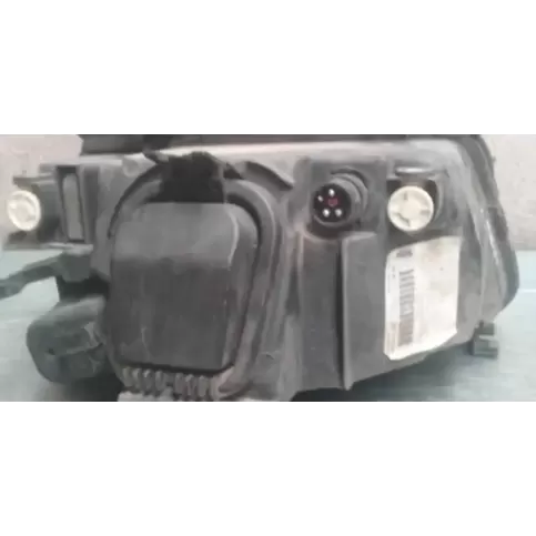 1852805000 фара передняя Audi A4 S4 B5 8D 1995