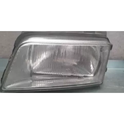 1852805000 фара передняя Audi A4 S4 B5 8D 1995