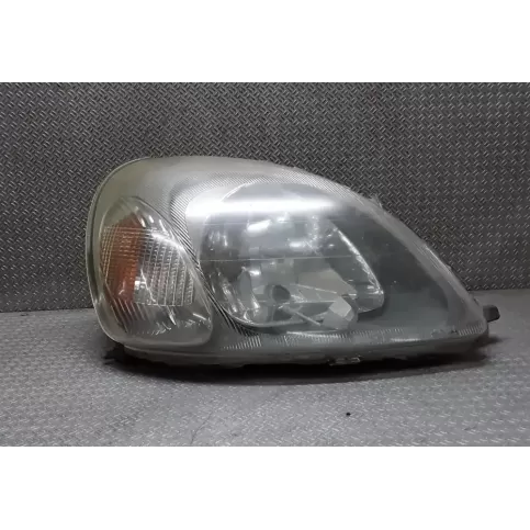 205729B фара передняя Toyota Yaris 2000