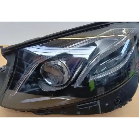 2139062506 фара передняя Mercedes-Benz E W213 1900
