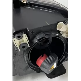 28828105 фара передняя Mazda 6 2005