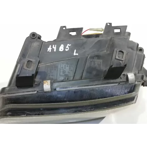4411136 фара передня Audi A4 S4 B5 8D 1998