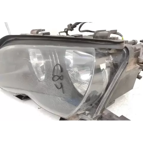 5830100099 фара передня BMW 3 E46 2004