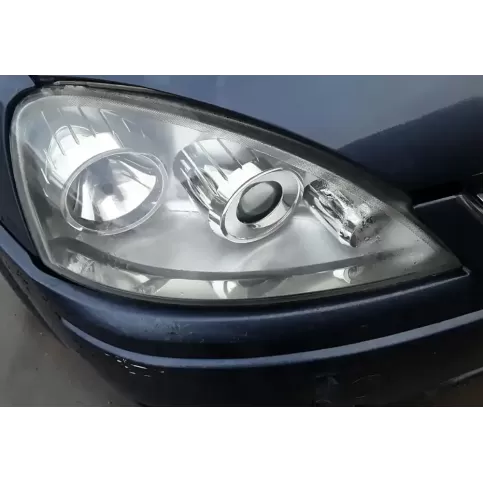 6120200000 фара передня Opel Corsa C 2003