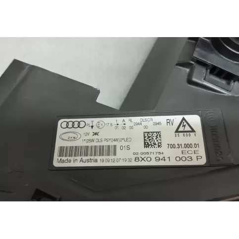 7003100001 фара передня Audi S1 2012