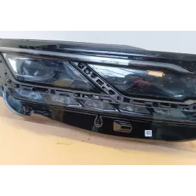 761941082A фара передня Volkswagen Touareg III 1900