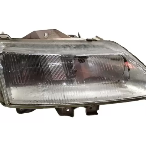 7700820125 фара передня Renault Laguna I 1997