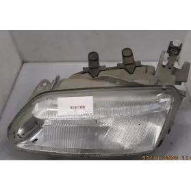 7701038271 фара передня Renault Laguna I 1997