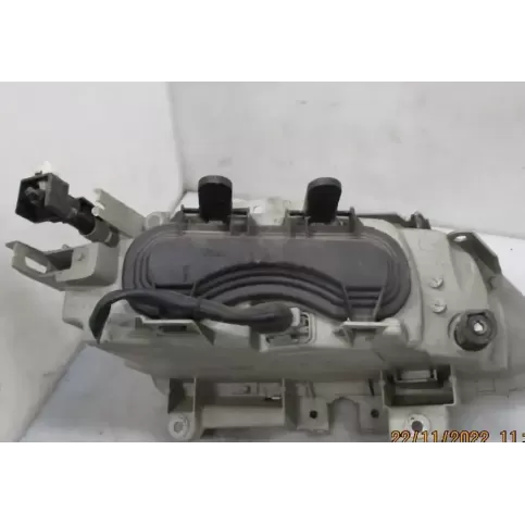 7701038271 фара передня Renault Laguna I 1997