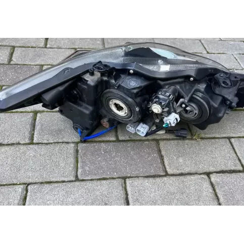 8117076033 фара передняя Lexus CT 200H 2017