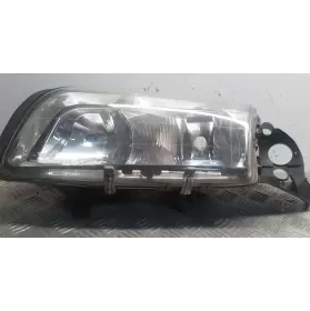 8260666 фара передня Volvo S80 2000