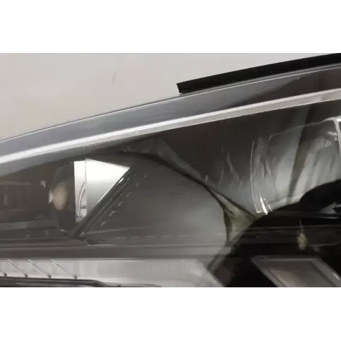 83A941035C фара передня Audi Q3 F3 2020