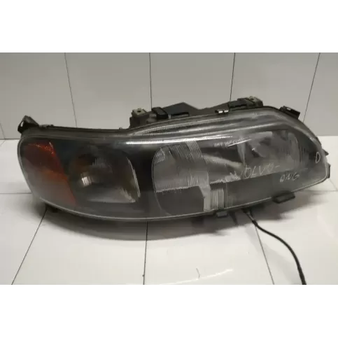 89004808 фара передняя Volvo XC70 2001