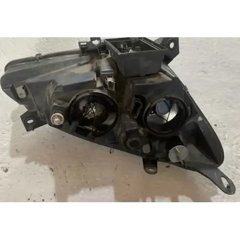 89006853 фара передняя Citroen C5 2003