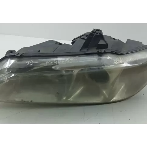 89100534 фара передняя Peugeot 406 2001