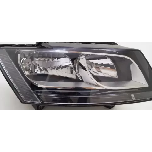 8R0941004 фара передня Audi Q5 SQ5 2008