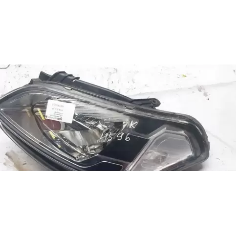 921012K0 фара передняя KIA Soul 2011