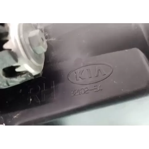 92102E4 фара передня KIA Soul 2014