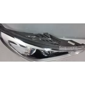 92102G4020 фара передняя Hyundai i30 2018