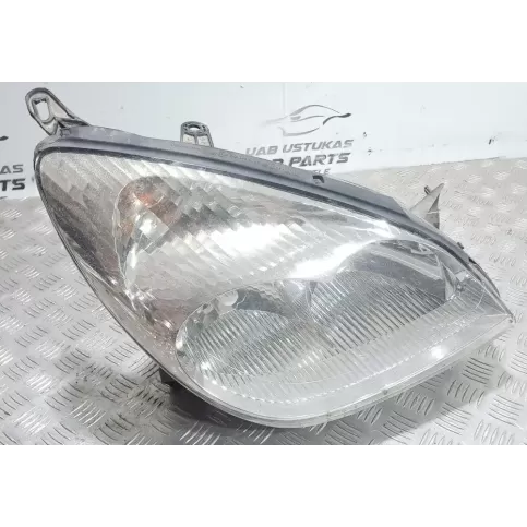 9632664780 фара передня Citroen C5 2004