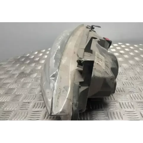 9634369280 фара передняя Peugeot 307 2002