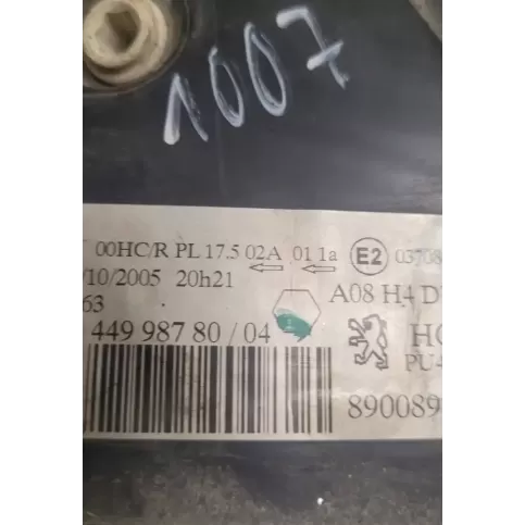 9644998780 фара передняя Peugeot 1007 2006