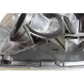 9682829580 фара передняя Peugeot Partner 2012