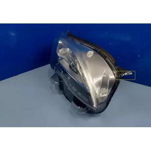 980857258000 фара передняя Peugeot Expert 2020